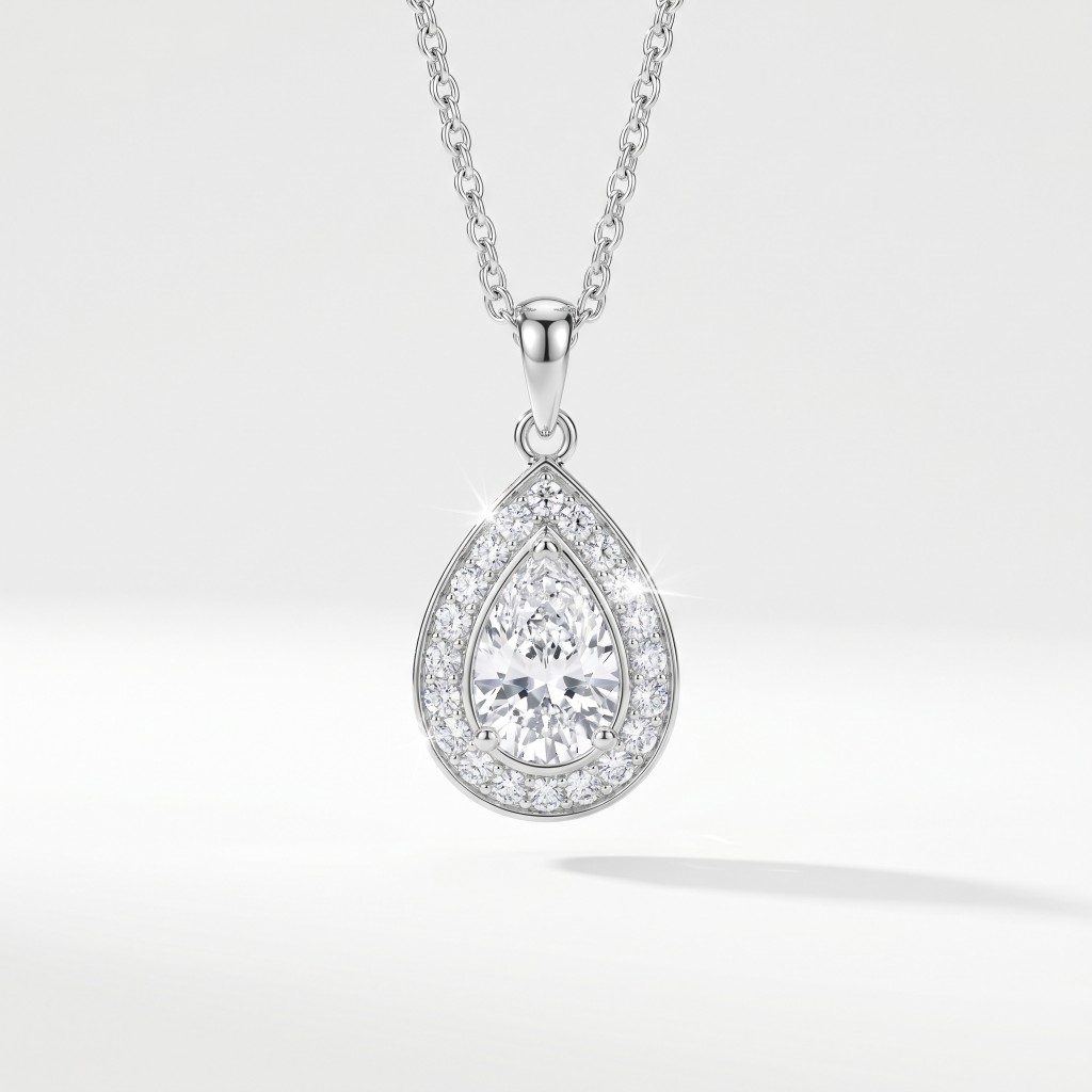 Celestial Drop Pendant — Classic Edition by IVÊLO. Handcrafted Sterling Silver · Crystal Pavé. Elegance, light, refined beauty.